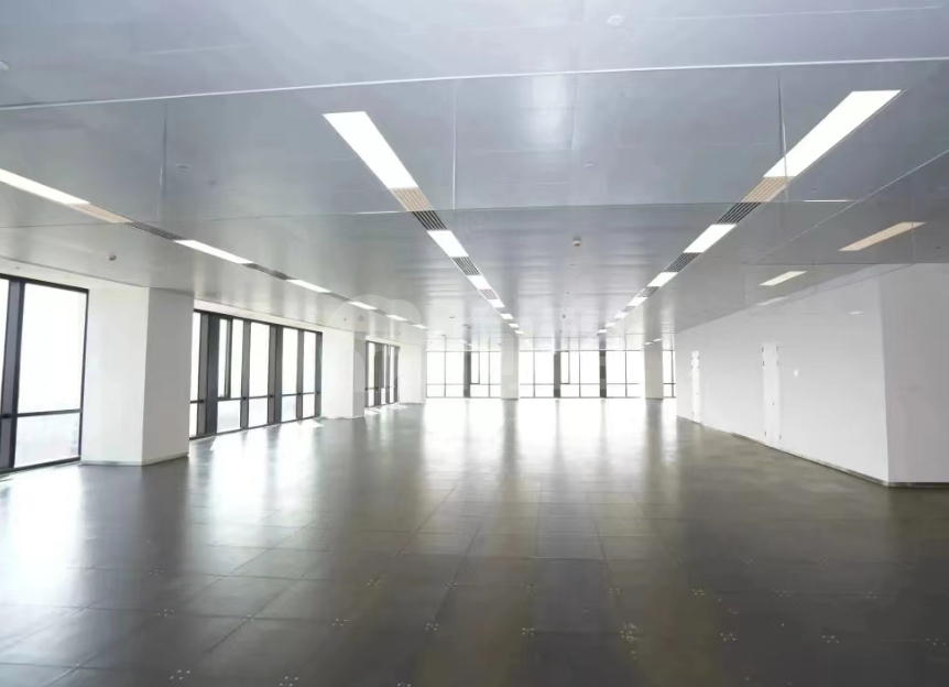 TOP芯联写字楼 293m²办公室出租 5元/m²/天 简单装修