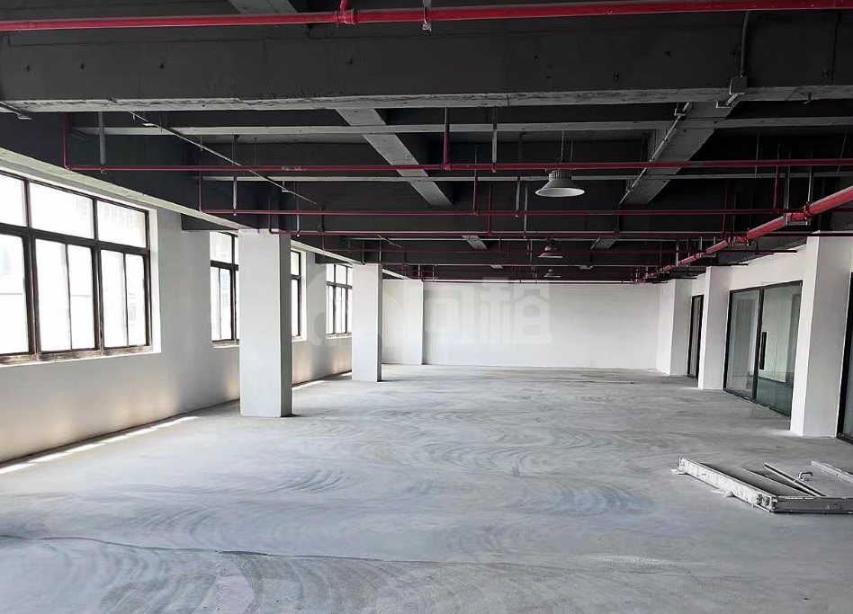 智汇东信写字楼 213m²办公室出租 4元/m²/天 简单装修