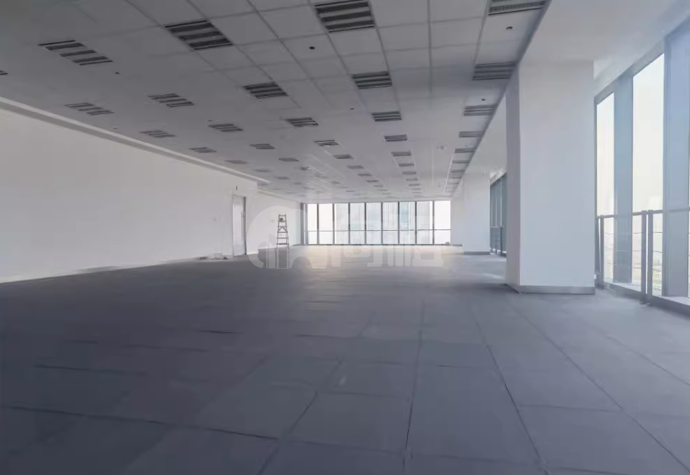 苏河湾中心写字楼 2200m²办公室出租 7.8元/m²/天 简单装修