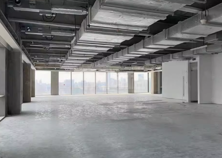 苏河湾中心写字楼 300m²办公室出租 8元/m²/天 简单装修