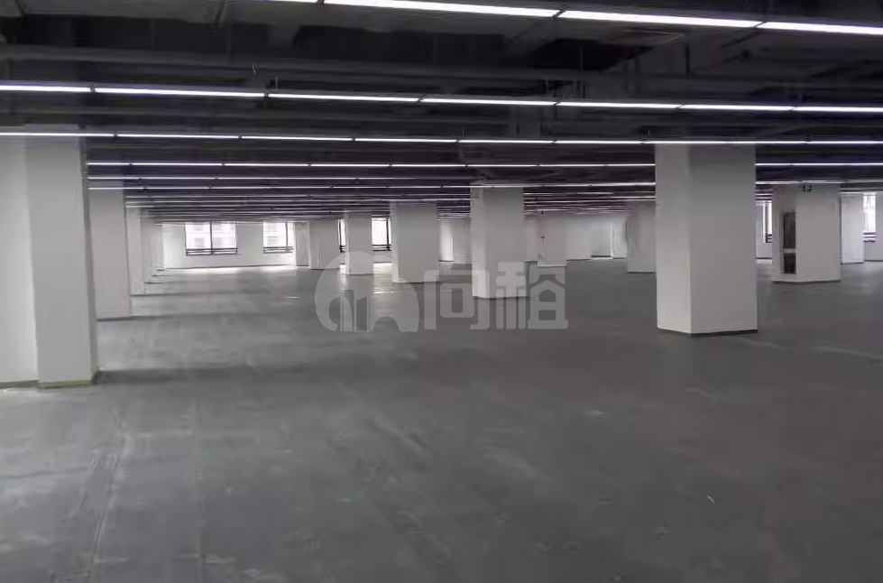 科海大楼写字楼 2200m²办公室出租 4元/m²/天 简单装修