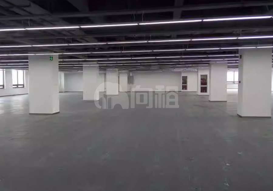 科海大楼写字楼 1640m²办公室出租 4元/m²/天 简单装修