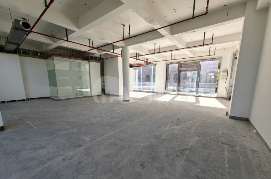 尚东区创意办公中心 292m²办公室 4.1元/m²/天 毛坯