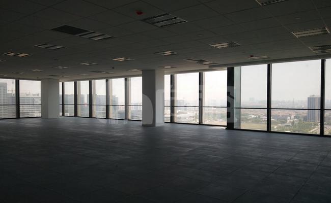 大虹桥国际写字楼 320m²办公室 4.5元/m²/天 中等装修