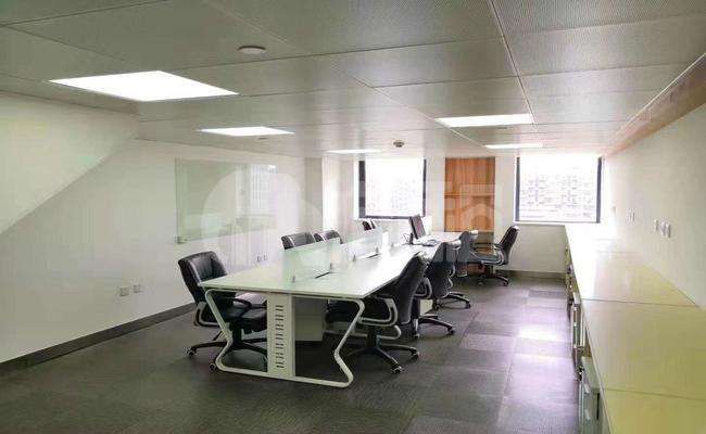 万科七宝国际 69m²办公室 3.1元/m²/天 精品装修