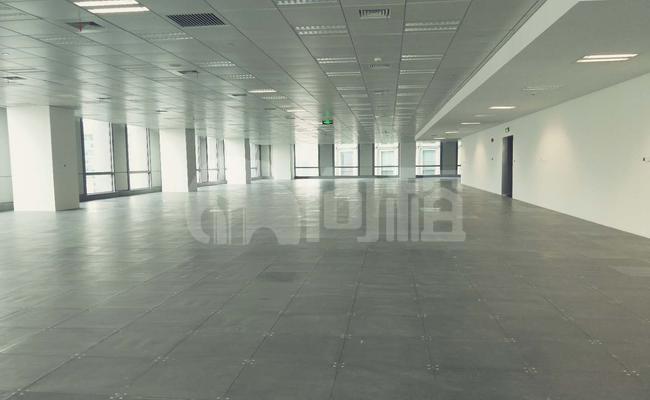 中国人寿金融中心写字楼 380m²办公室 10.46元/m²/天 中等装修