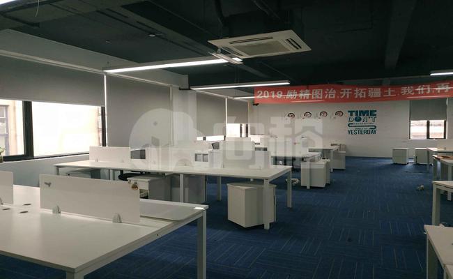 左岸88 175m²办公室 3.8元/m²/天 精品装修