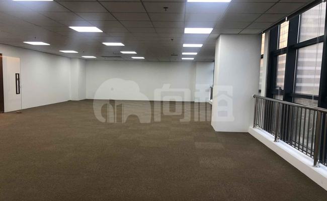 泓茂中心 211m²办公室 4.6元/m²/天 中等装修