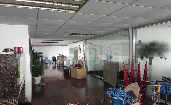 振华企业广场写字楼 290m²办公室 4.5元/m²/天 中等装修
