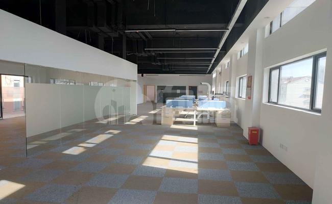 运动LOFT二期、三期 403m²办公室 3.7元/m²/天 毛坯