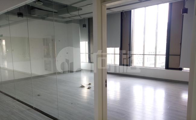 华鑫天地 450m²办公室 4.8元/m²/天 精品装修
