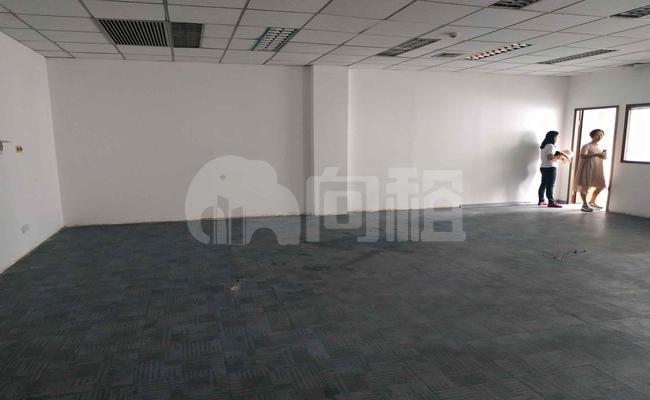 桂中园 212m²办公室 2.9元/m²/天 精品装修