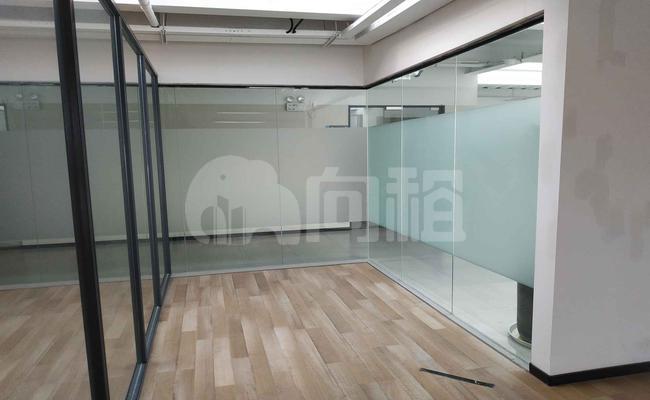 昇Park创意产业园 102m²办公室 2.9元/m²/天 中等装修