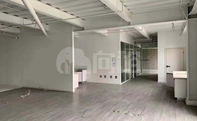昇Park创意产业园 751m²办公室 2.4元/m²/天 中等装修