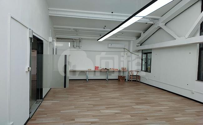 昇Park创意产业园 72m²办公室 2.9元/m²/天 中等装修
