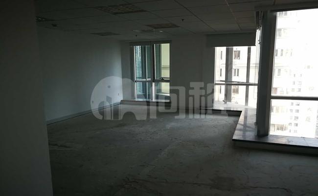 上海国际设计中心 220m²办公室 3.8元/m²/天 中等装修