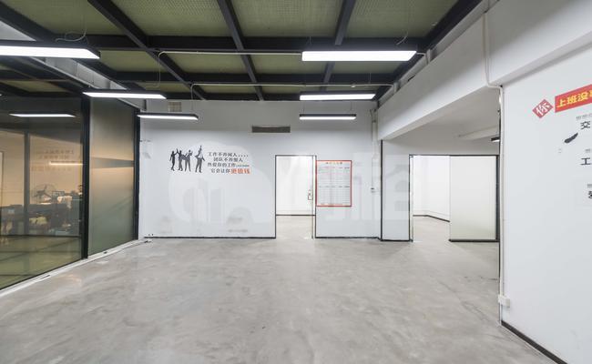 歆翱申窑艺术中心 163m²办公室 2.4元/m²/天 中等装修