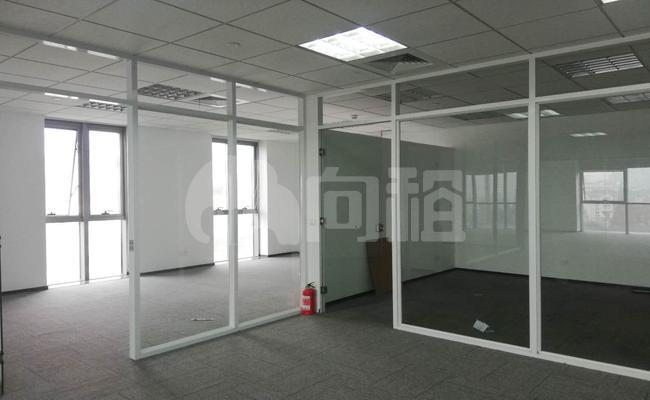 上海数字产业园写字楼 140m²办公室 4.5元/m²/天 中等装修