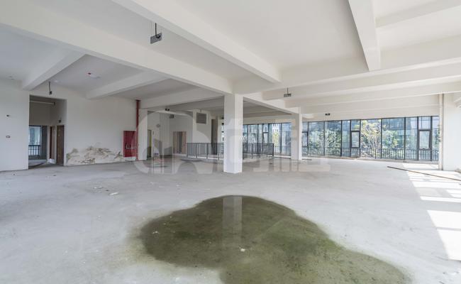 张江·海豚湾写字楼 1437m²办公室 7.29元/m²/天 毛坯