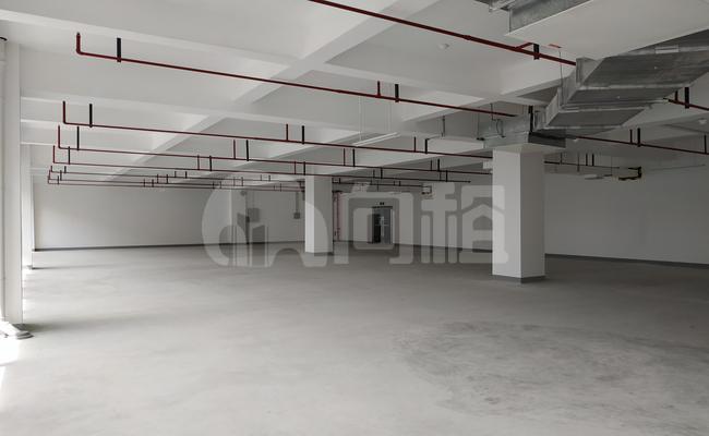 张江集创公园 557m²办公室 3.8元/m²/天 毛坯