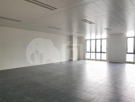 大华银行大厦写字楼 213m²办公室 7.29元/m²/天 毛坯