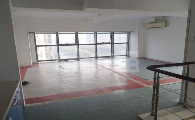 歌林商务大厦 789m²办公室 4.1元/m²/天 简单装修