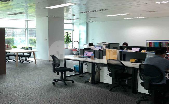 长泰国际金融大厦写字楼 322m²办公室 6.75元/m²/天 精品装修