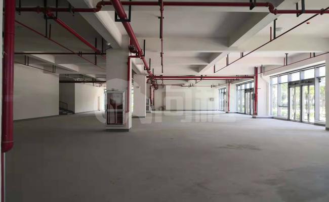 亚兰德商务研发总部 830m²办公室 4.8元/m²/天 简单装修