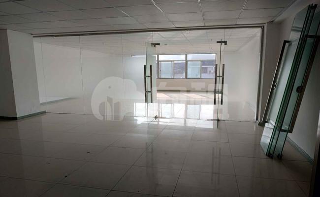 麒迪商务中心 103m²办公室 3.4元/m²/天 简单装修