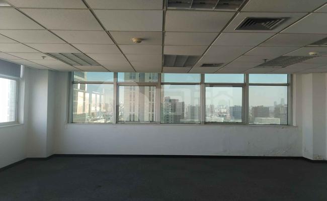 新银大厦 78m²办公室 3.9元/m²/天 中等装修