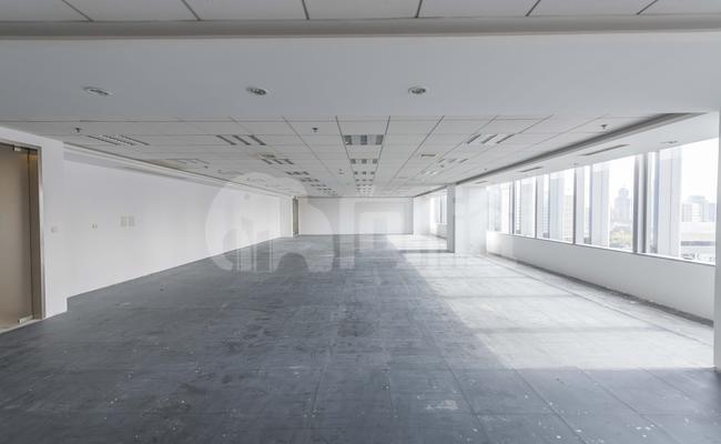 东方金融广场写字楼 544m²办公室 6.48元/m²/天 简单装修