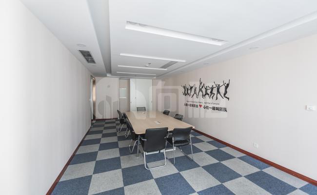 东方金融广场写字楼 598m²办公室 6.75元/m²/天 精品装修