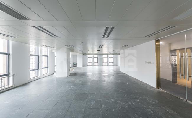 高和云峰 306m²办公室 4.8元/m²/天 简单装修