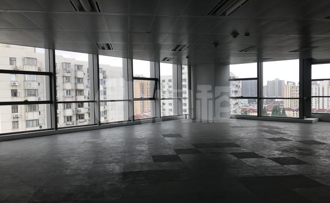 恒基名人商业大厦写字楼 228m²办公室 8.67元/m²/天 简单装修