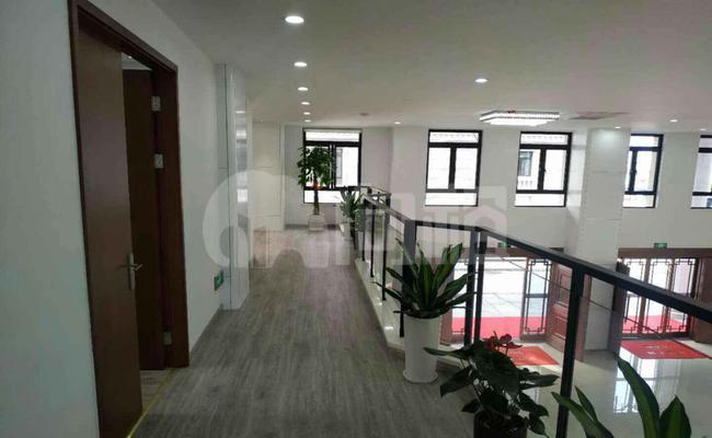 宝禾企业总部 1772m²办公室 2.1元/m²/天 精品装修