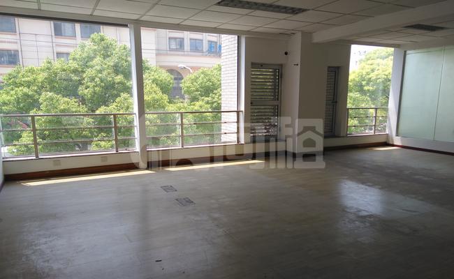 南滨江科技园 189m²办公室 2.1元/m²/天 精品装修