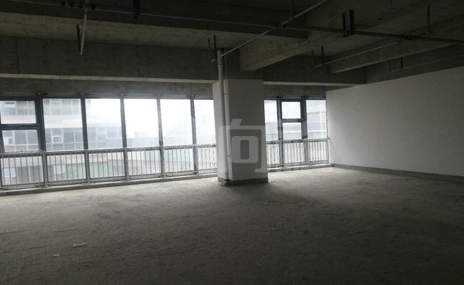 长江南路文化创意园 140m²办公室 1.9元/m²/天 毛坯
