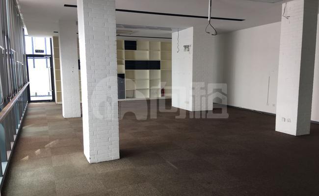 中天新曹杨商务楼 205m²办公室 3.3元/m²/天 简单装修