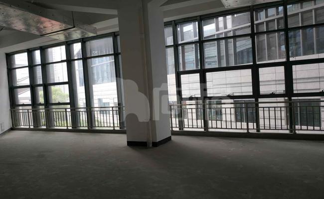 朵云轩艺术中心写字楼 271m²办公室 4.86元/m²/天 中等装修