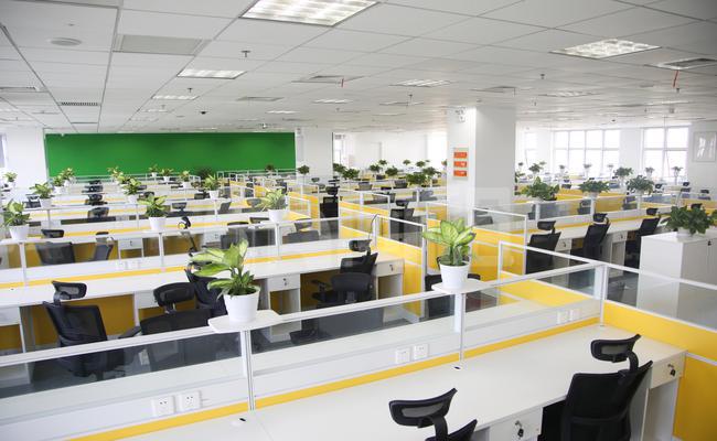 上海浦东软件园祖冲之园 1655m²办公室 4.7元/m²/天 简单装修