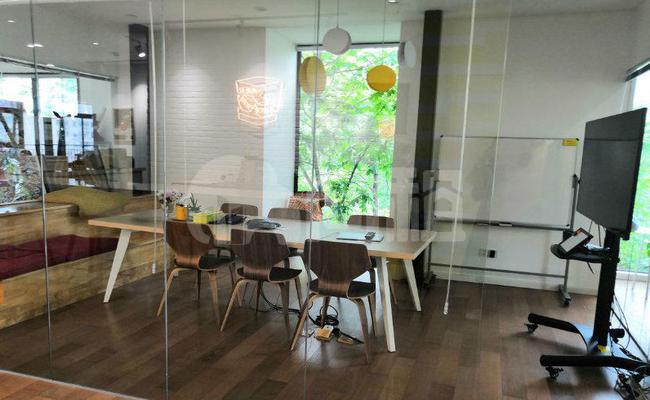 幸福里·黑石写字楼 388m²办公室 13.01元/m²/天 简单装修