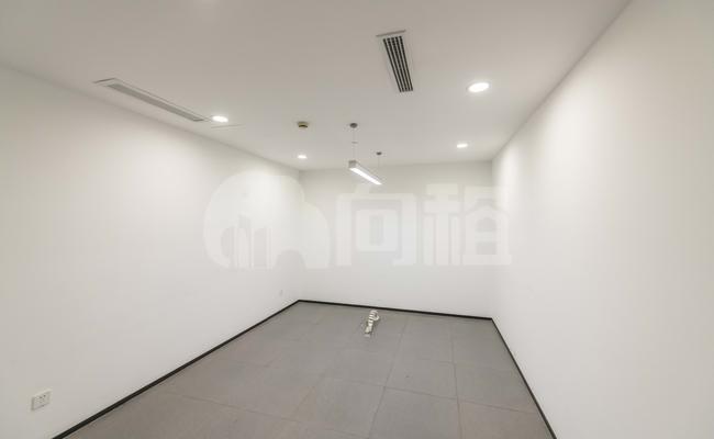 宏慧音悦湾 900m²办公室 2.9元/m²/天 中等装修