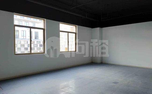 华鑫科技园 280m²办公室 3.7元/m²/天 中等装修