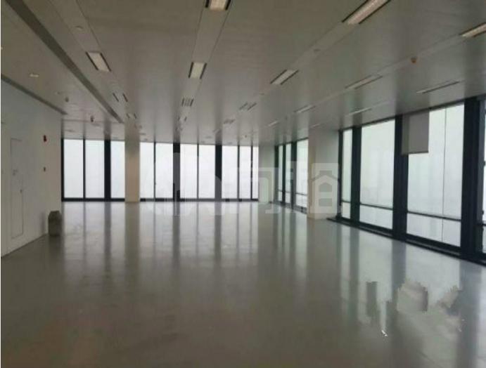 古北国际财富中心写字楼 700m²办公室 8.01元/m²/天 简单装修