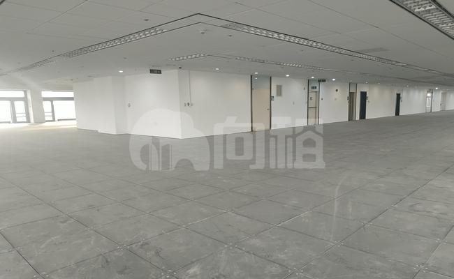 陆家嘴商务广场写字楼 866m²办公室 7.74元/m²/天 精品装修