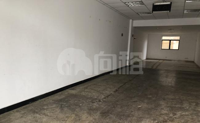 上企置业广场 116m²办公室 3.8元/m²/天 中等装修