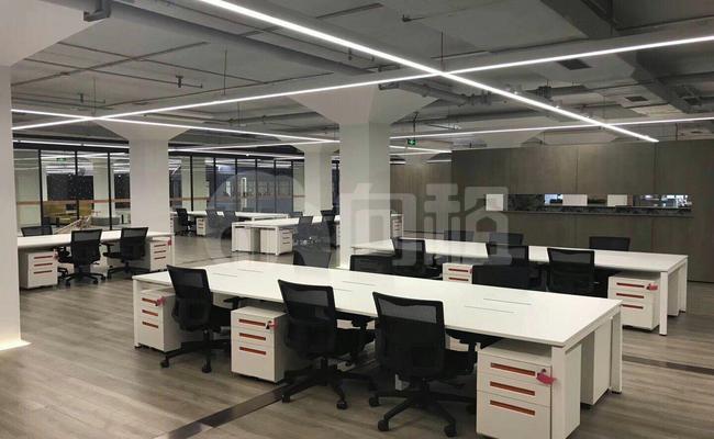博济·上海智汇园 370m²办公室 2.4元/m²/天 精品装修