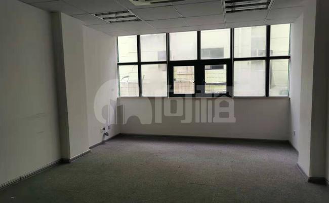 创业汇园区 42m²办公室 4.3元/m²/天 中等装修