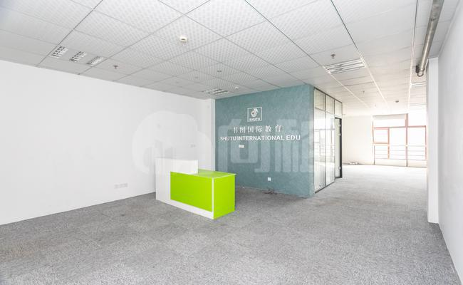寰泰商务园 157m²办公室 1.8元/m²/天 中等装修