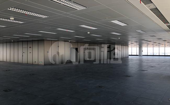 时代金融中心写字楼 360m²办公室 8.46元/m²/天 简单装修